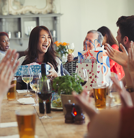 Món quà dành tặng đội ngũ quản lí cấp cao và nhân sự