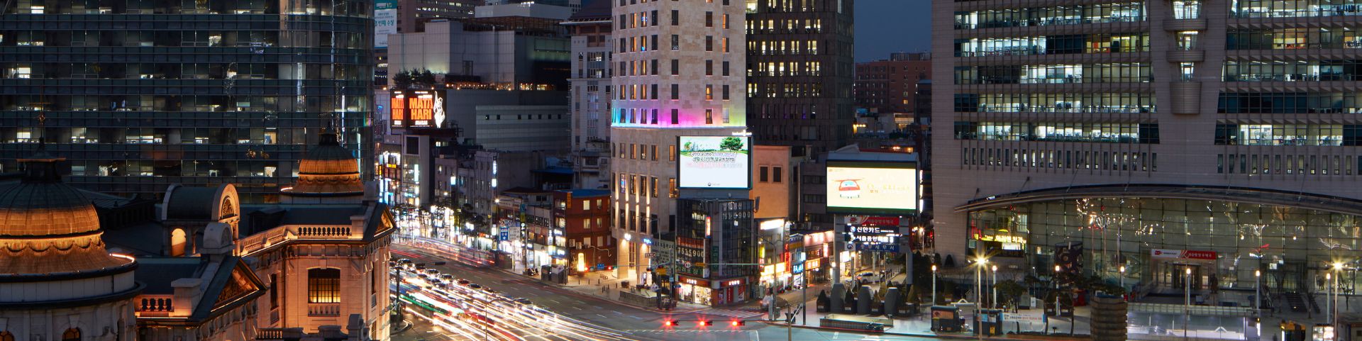 Hotels & Resorts