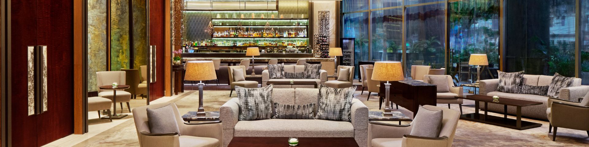 Hotels & Resorts