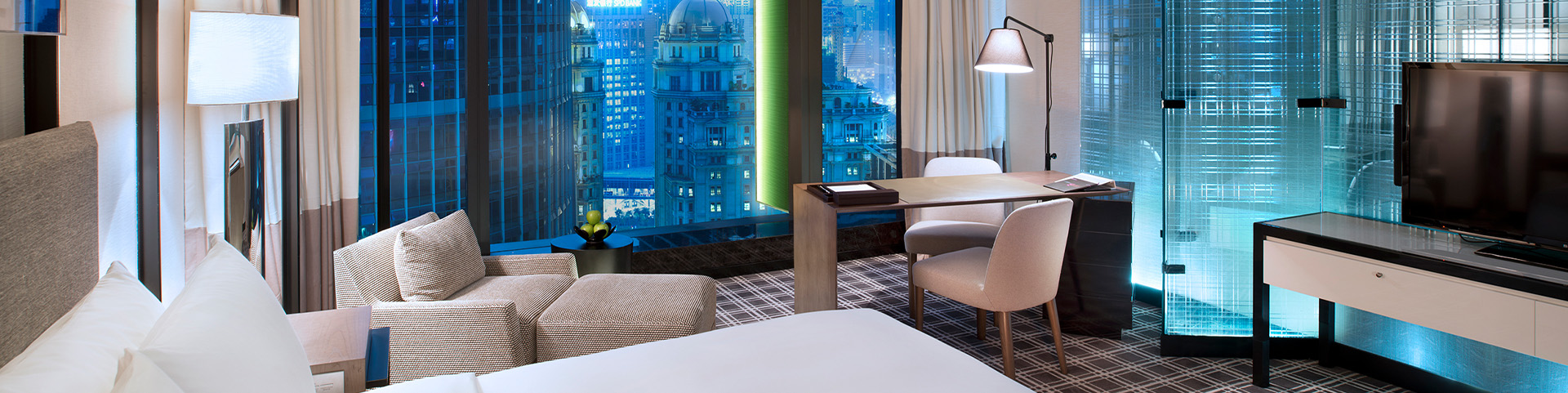 Hotels & Resorts