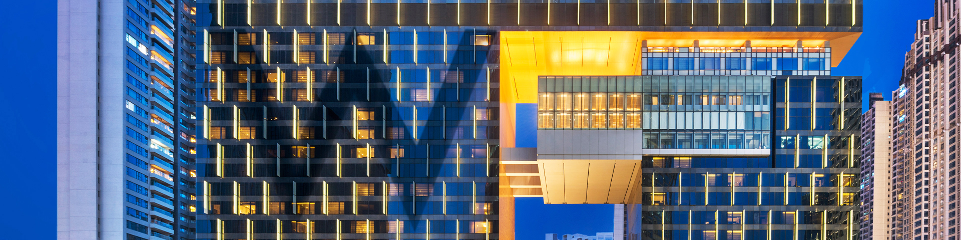 Hotels & Resorts