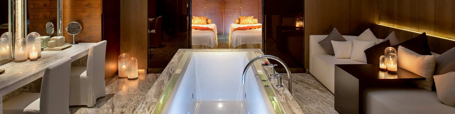 Hotels & Resorts