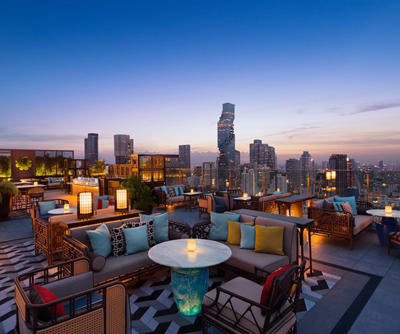 Yào Rooftop Bar