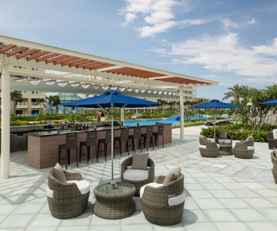 Poolside Bar