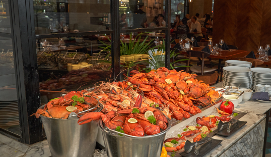 Renaissance Riverside Hotel Saigon - Viet Kitchen - 30% off New Year ...